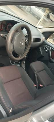 RENAULT SANDERO 1.6 STEPWAY 8V FLEX 4P MANUAL